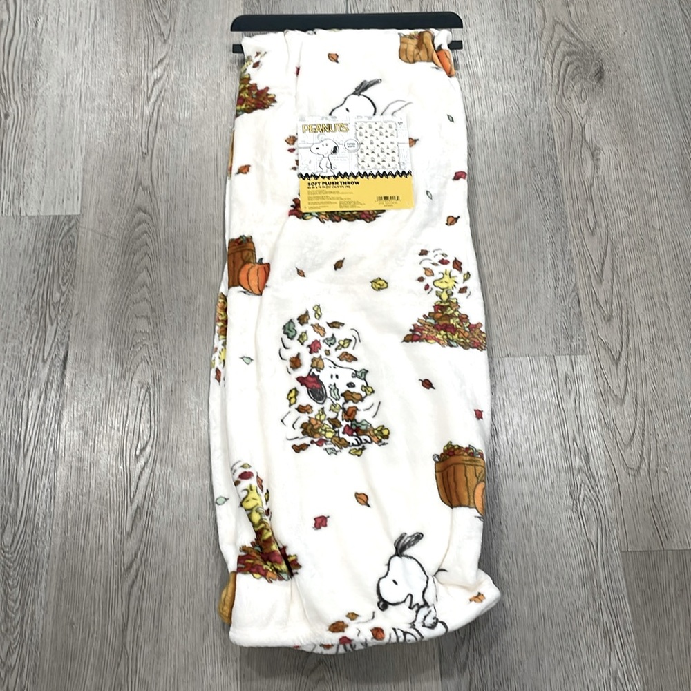 Snoppy blanket fall